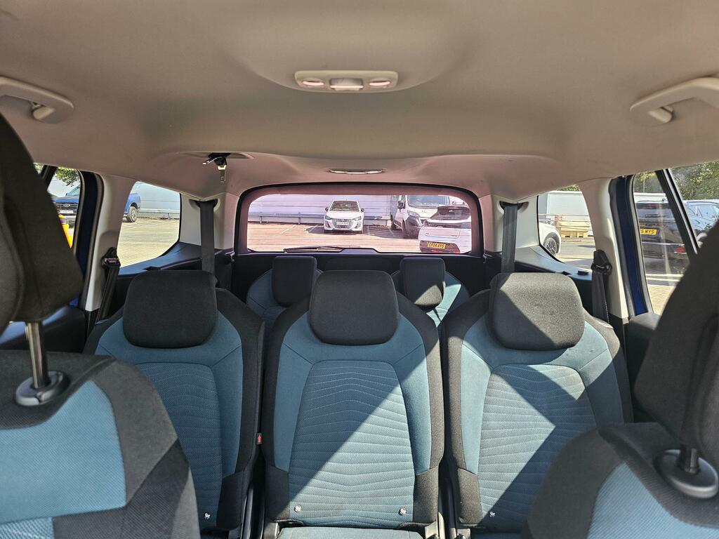 Citroen Grand C4 Picasso 1.6L Feel Blue #28