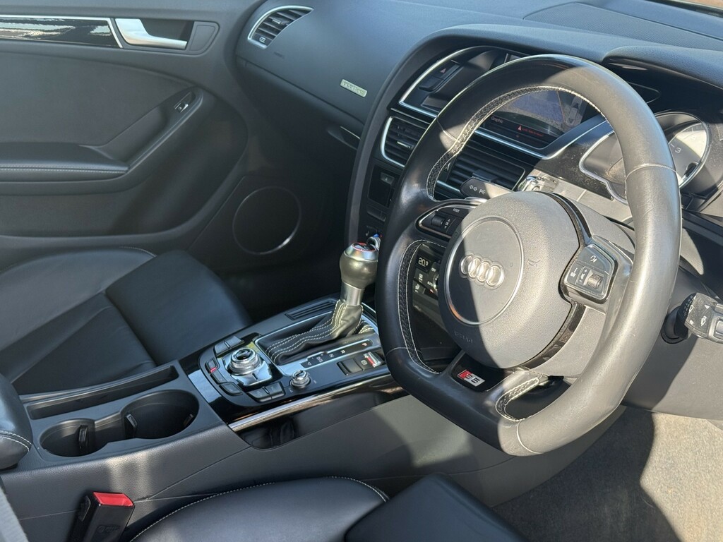 Audi S5 3.0 Tfsi V6 Black Edition Black #3