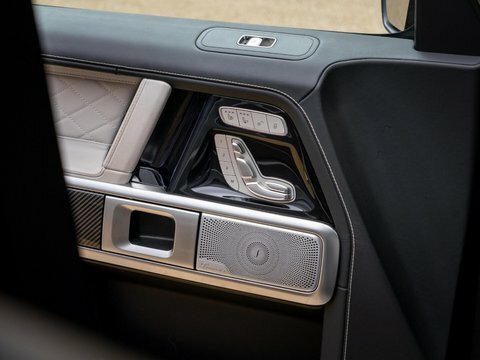 Mercedes-Benz G Class G63 9G-tronic Black #32