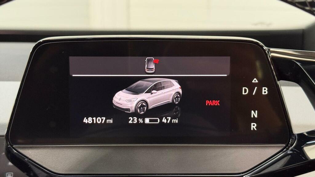 Volkswagen ID.3 Pro 58Kwh Life Hatchback 145 Ps Grey #27