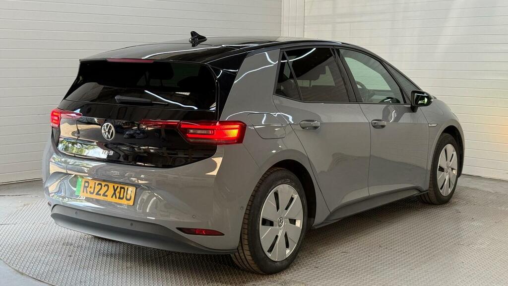 Volkswagen ID.3 Pro 58Kwh Life Hatchback 145 Ps Grey #10