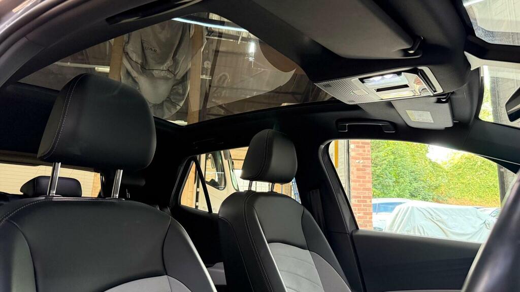 Volkswagen ID.3 Pro 58Kwh Life Hatchback 145 Ps Grey #33
