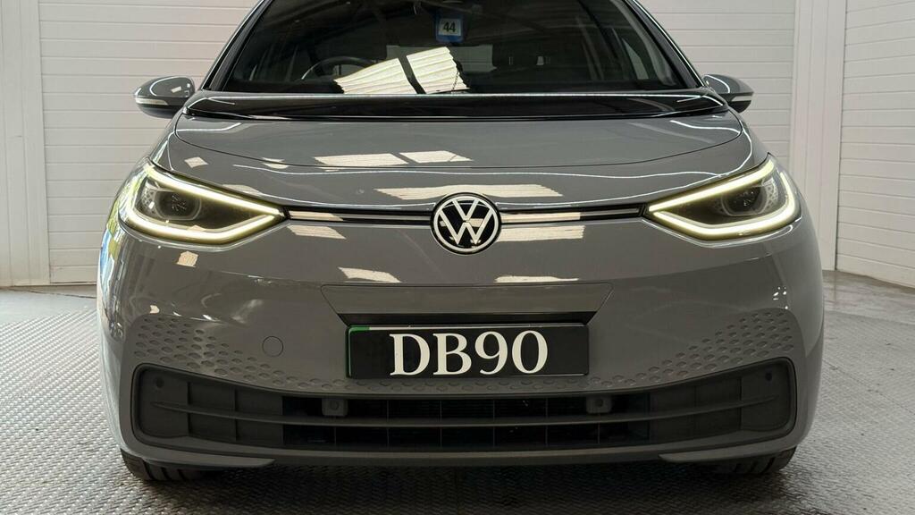 Volkswagen ID.3 Pro 58Kwh Life Hatchback 145 Ps Grey #14