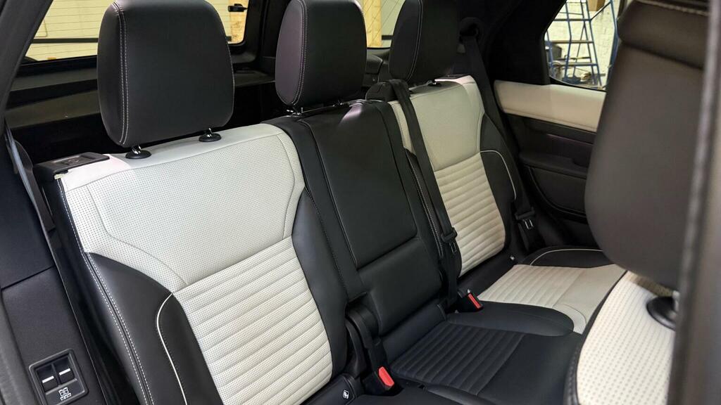 Land Rover Discovery 3.0 P360 Metropolitan Edition Silver #44