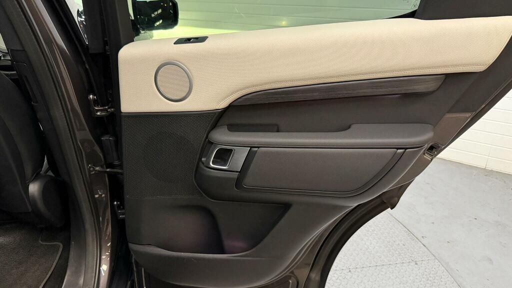 Land Rover Discovery 3.0 P360 Metropolitan Edition Silver #43