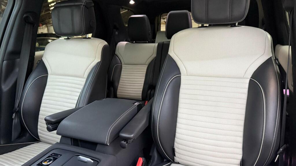 Land Rover Discovery 3.0 P360 Metropolitan Edition Silver #66