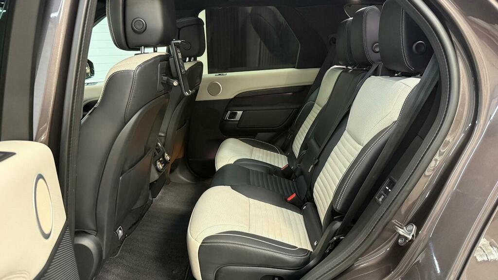 Land Rover Discovery 3.0 P360 Metropolitan Edition Silver #54