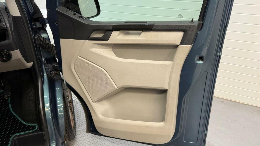 Volkswagen Transporter 2.0 Tdi T32 Highline Kombi Fwd Lwb Euro 6 Ss  #62