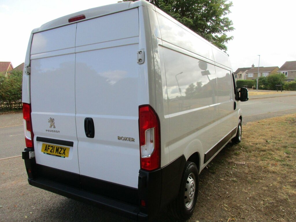Peugeot Boxer 2.2 Bluehdi 435 Professional L3 H2 Euro 6 Ss White #4