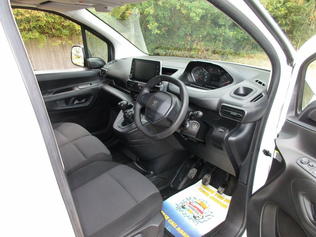Peugeot Partner 1.5 Bluehdi 1000 Professional Premium Standard P White #6