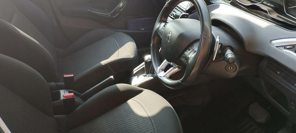 Peugeot 208 1.2 Puretech Active Etg Euro 6 Ss MV18WTO Red #6