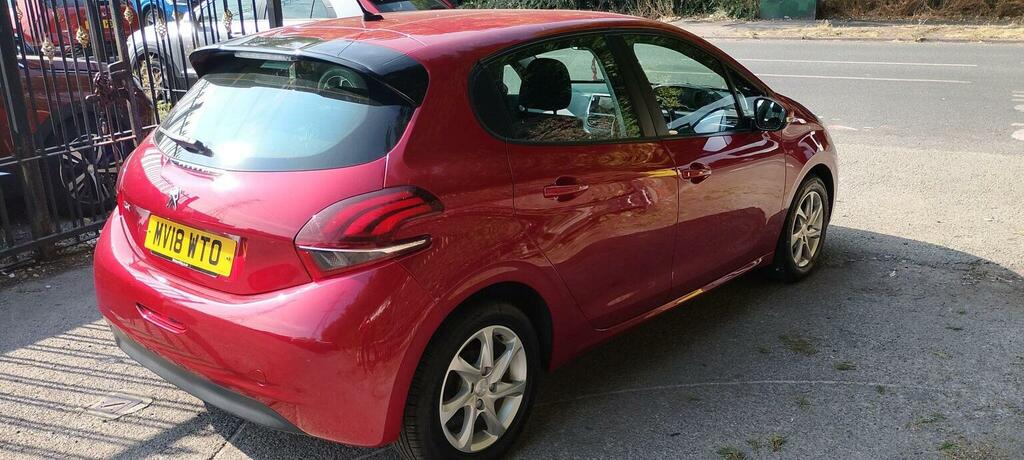 Peugeot 208 1.2 Puretech Active Etg Euro 6 Ss MV18WTO Red #4