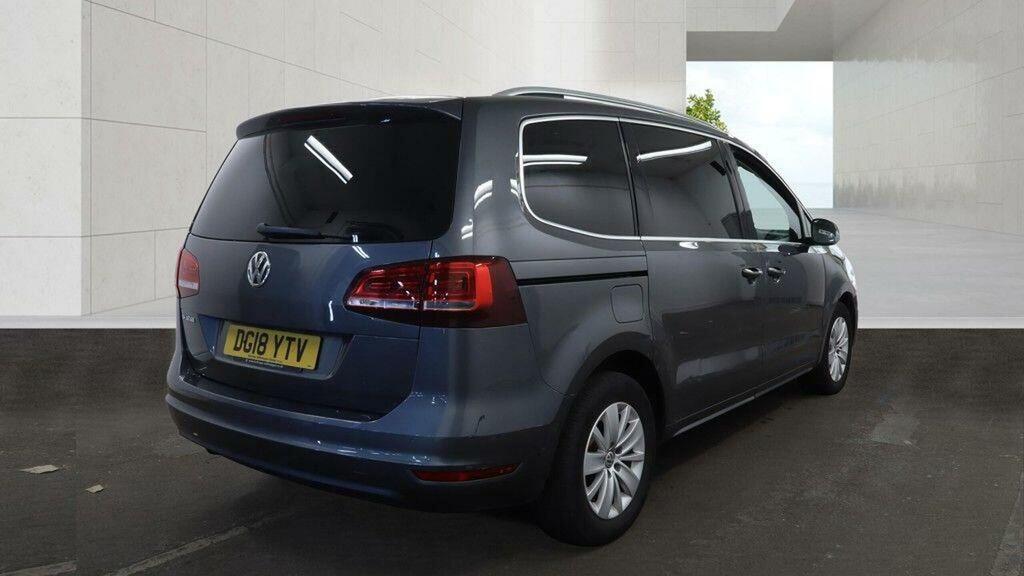 Volkswagen Sharan 2.0 Tdi Se Dsg Euro 6 Ss DG18YTV Grey #4