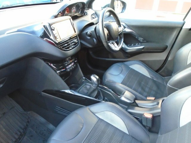 Peugeot 2008 Allure Grey #13