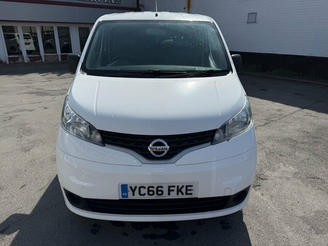 Nissan NV200 1.5 Dci Acenta Mpv Double Cab Eu White #2