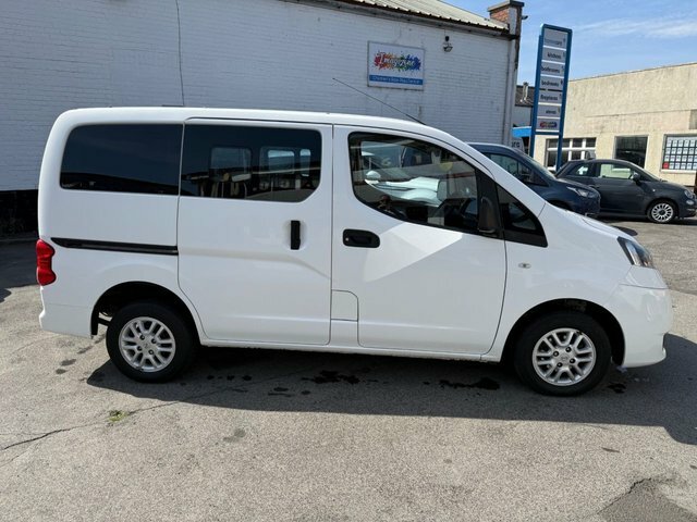 Nissan NV200 1.5 Dci Acenta Mpv Double Cab Eu White #4
