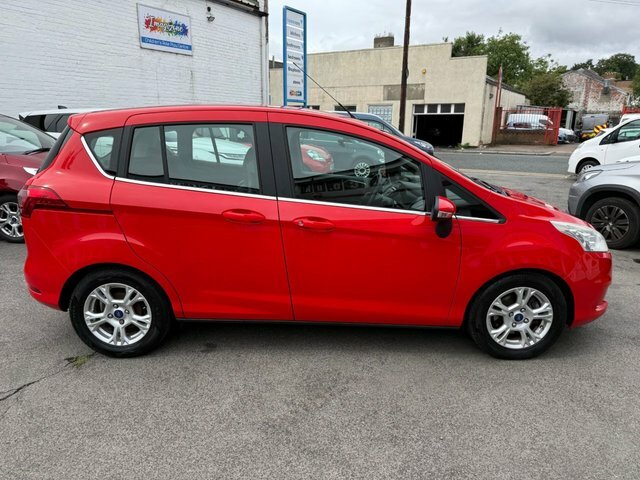 Ford B-Max 1.6 Zetec Mpv Powershift Euro 5 105 Ps NJ15EFZ Red #4