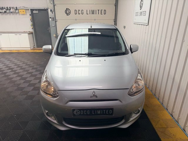 Mitsubishi Mirage 3 Hatchback Silver #3