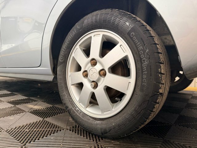 Mitsubishi Mirage 1.2 Attivo Euro 6 Ss White #28