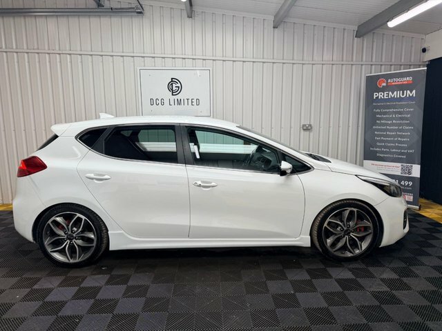 Kia Ceed T-gdi Gt Hatchback White #5