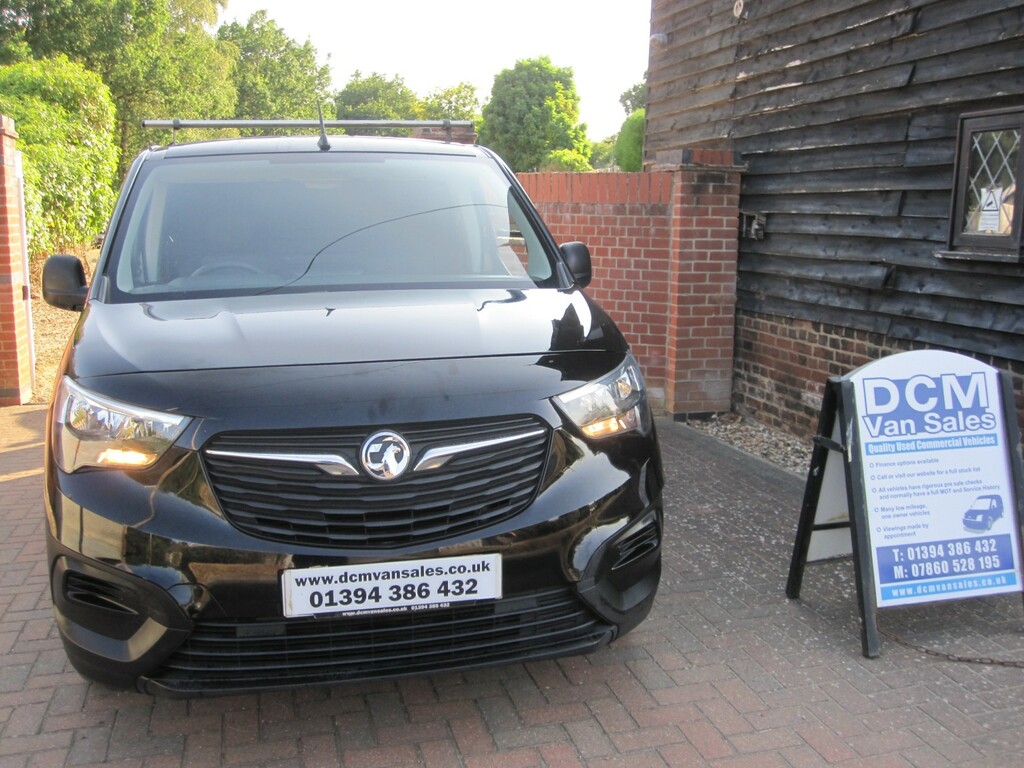 Vauxhall Combo 1.6 Turbo D 2000 Edition 2019 Black
