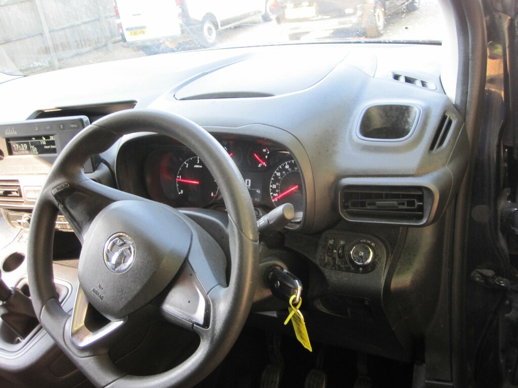 Vauxhall Combo 1.6 Turbo D 2300 Sportive L2 H1 Euro 6 Ss Grey #11