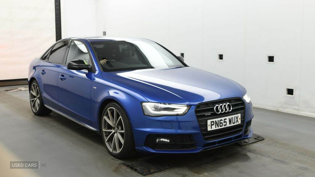 Audi A4 2.0 Tdi 190 Quattro Black Edition Nav Blue