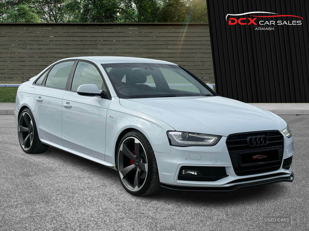 Audi A4 2.0 Tdi 150 S Line Multitronic White