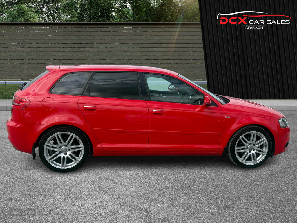 Audi A3 2.0 Tdi S Line Start Stop Red #3