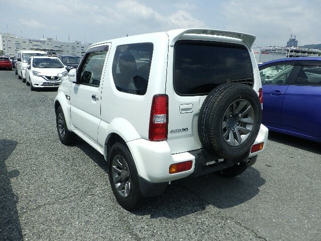 Suzuki Jimny Suv 1.3 L Land Adventure - Rust Free 201515 White #3