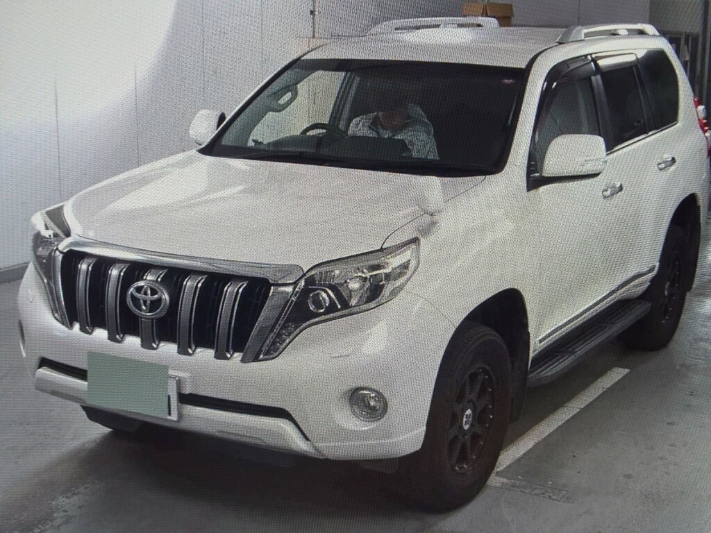 Toyota Land Cruiser 4X4 2.8 D4-d Tx Prado - Rust Free 201616 White #2