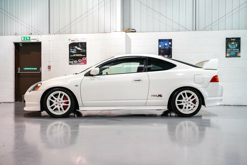 Honda Integra Type R Dc5 - Super Charged JM02TEG White #3