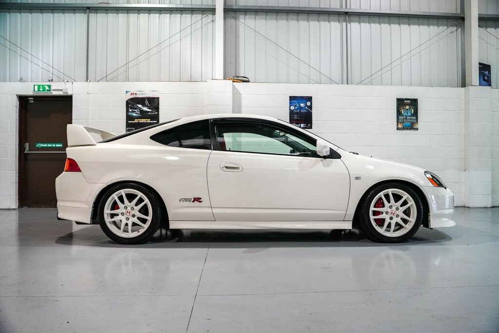 Honda Integra Type R Dc5 - Super Charged JM02TEG White #2