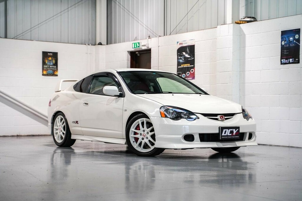 Honda Integra Type R Dc5 - Super Charged White