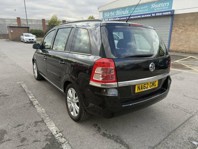 Vauxhall Zafira 2012 1.6 16V Exclusiv Mpv Euro 5 Black #3
