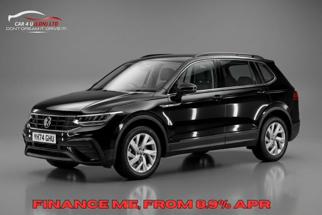 Volkswagen Tiguan Allspace Tsi Life Suv YH74GHU Black #4