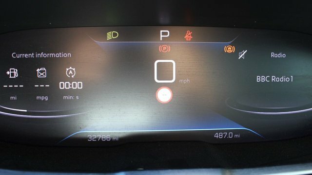 Peugeot 3008 Puretech Active Premium WG73KZC Black #6
