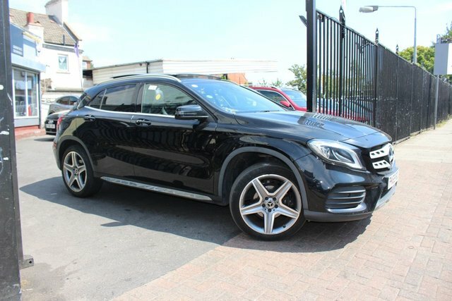 Mercedes-Benz GLA Class Gla200 Amg Line Edition Black