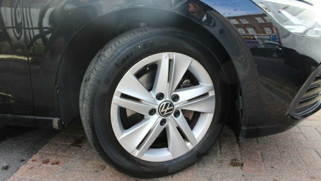 Volkswagen Golf Etsi Mhev Life Hatchback Black #3