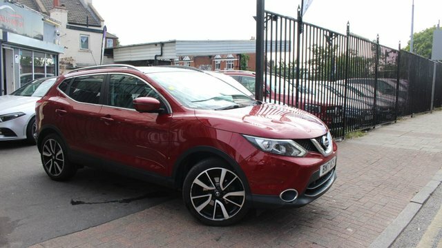 Nissan Qashqai Dig-t Tekna Suv Red #2