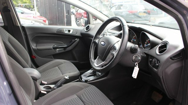 Ford Fiesta Ecoboost Titanium Hatchback HJ14DDZ Grey #3