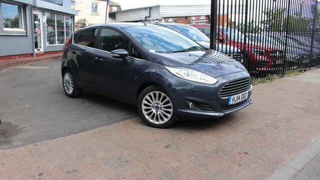 Ford Fiesta Ecoboost Titanium Hatchback Grey