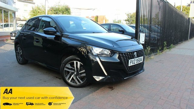 Peugeot 208 Puretech Allure Premium Hatchback Black