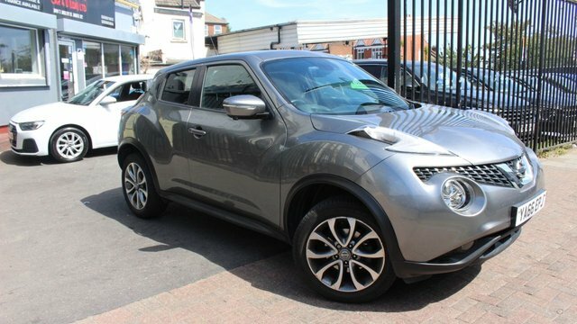 Nissan Juke Tekna Suv Grey #2