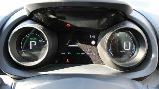 Toyota Yaris Vvt-h Design Hatchback Grey #6