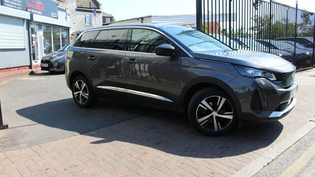 Peugeot 5008 Puretech Gt Suv Grey