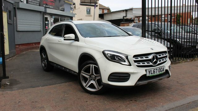 Mercedes-Benz GLA Class Gla200 Amg Line Premium White