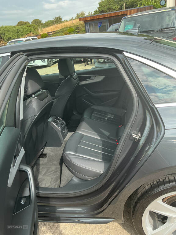 Audi A4 2.0 Tdi 30 Sport S Tronic Euro 6 Ss Black #11