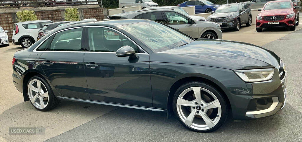 Audi A4 2.0 Tdi 30 Sport S Tronic Euro 6 Ss Black #9