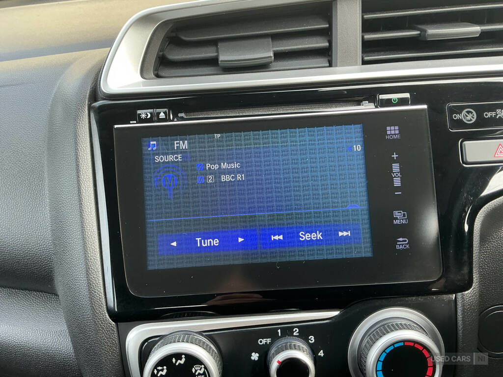 Honda Jazz 1.3 I-vtec Se 7 Service Stamps - Cd Player Grey #16